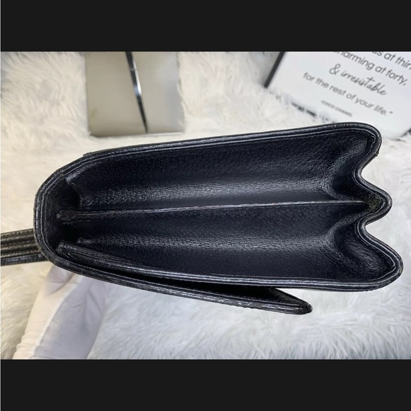 VALENTINO GARAVANI Top Handle Black Leather Handbag - EUC - Picture 5 of 7